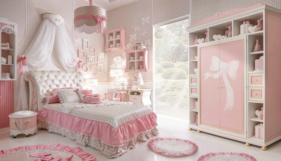 Italians also produce pink bedrooms for girls