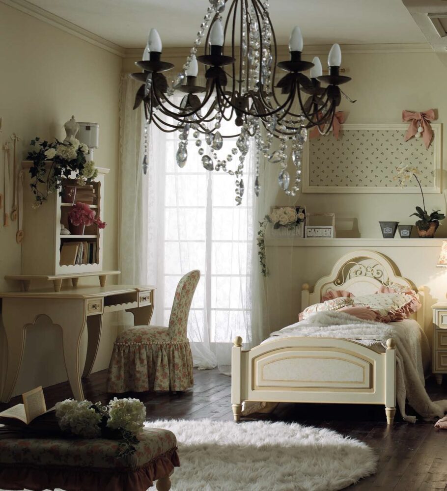 Stylish bedrooms for girls
