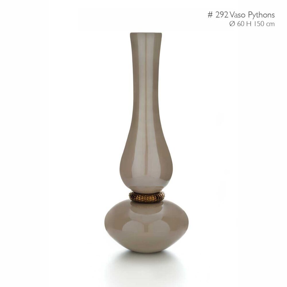 very large vase for the living room