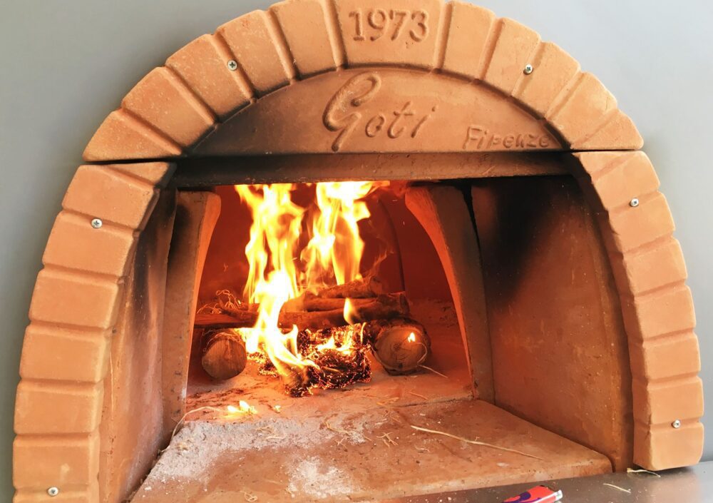 What type of garden wood pizza oven?