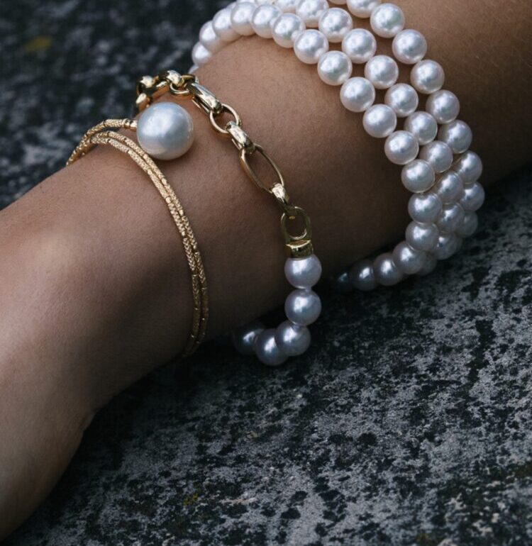 How much does a pearl bracelet cost?