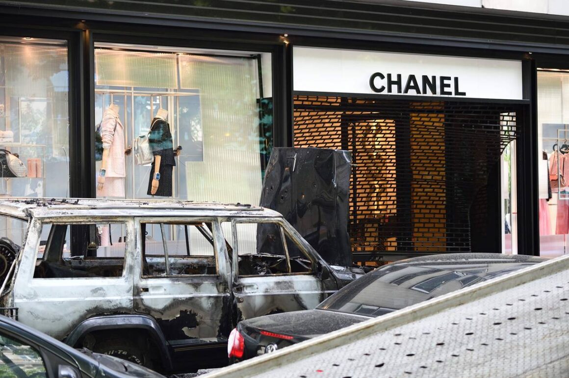 Theft In Chanel Boutique