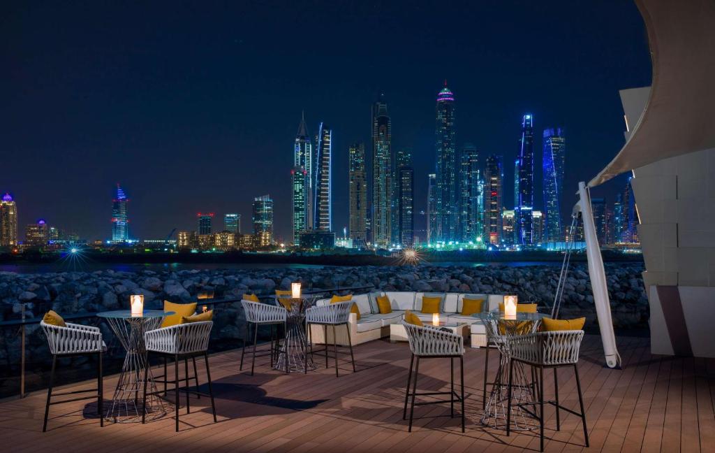 Exclusive Places In Dubai One And Only The Palm View