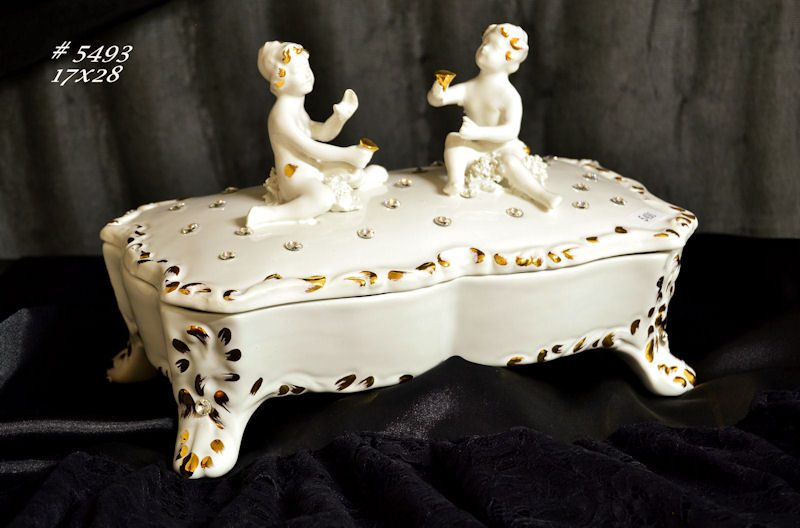 clutches for her as a gift