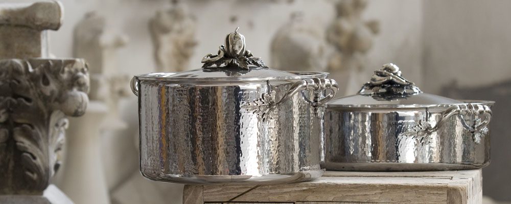 how to clean copper pots?