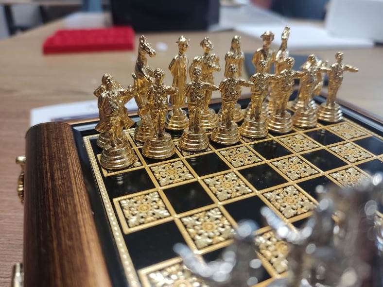 Damascene-Style Gifts