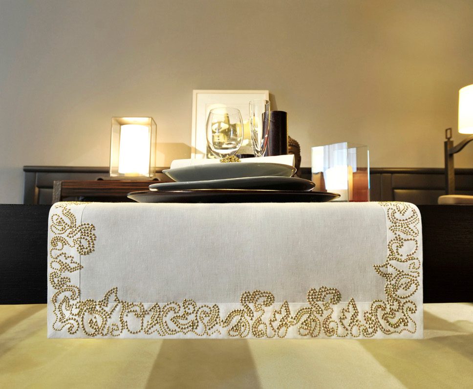 very elegant tablecloths