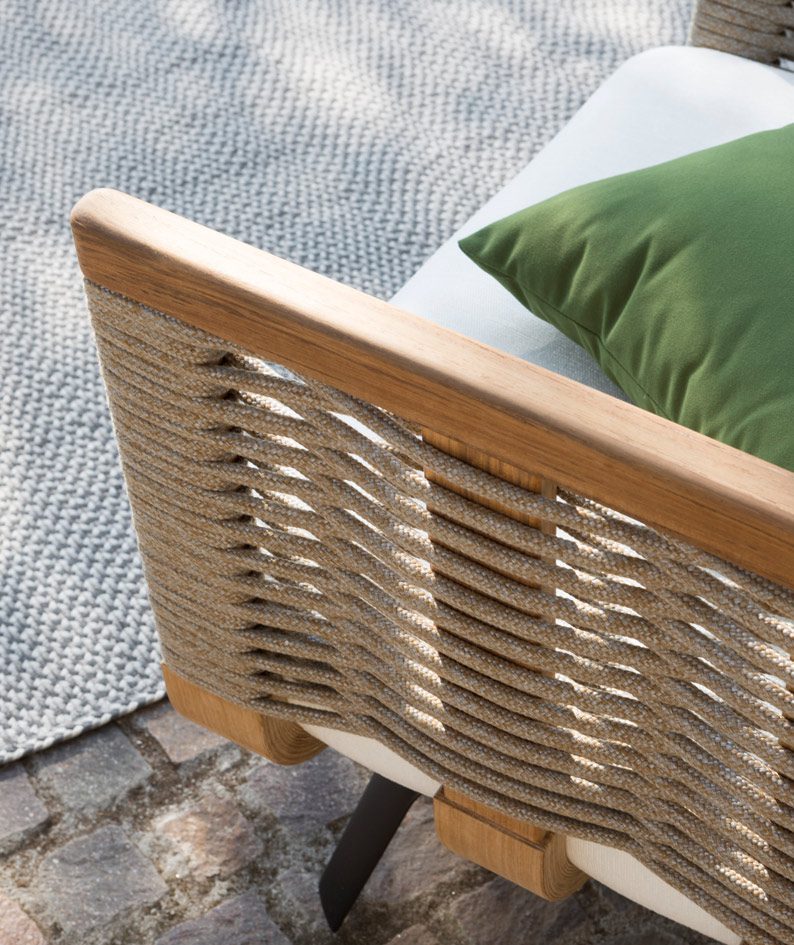 Exclusive Garden Furniture 1