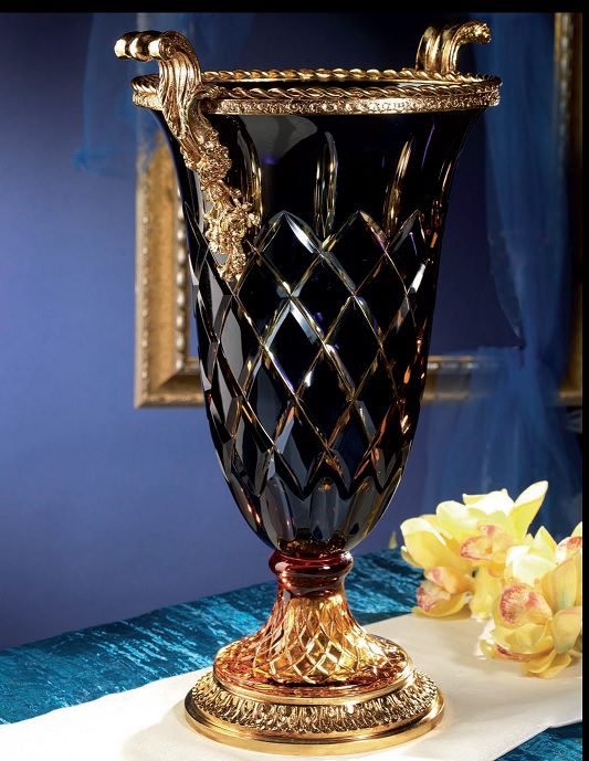 luxury glass flower vase