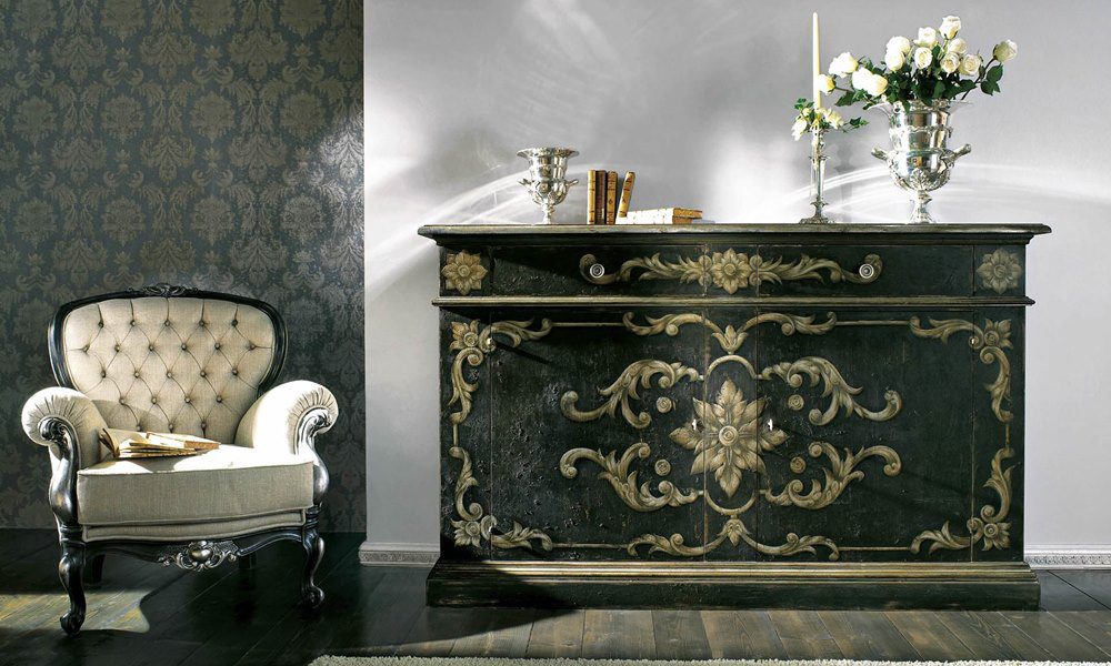 heavy Provençal furniture 1