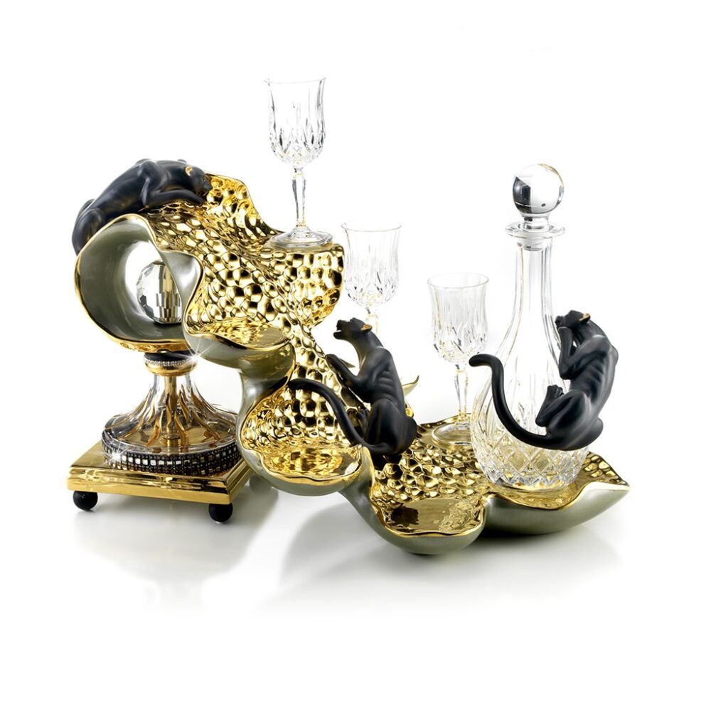 Italian decorations for the living room