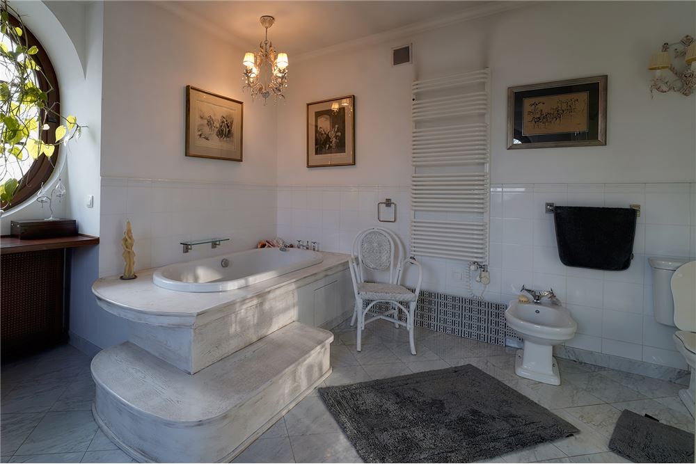 residence in Konstancin