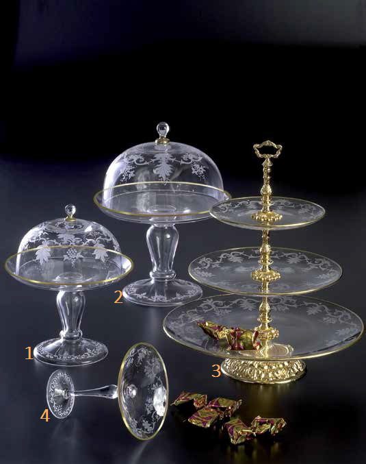 sets for festive tables cake stands
