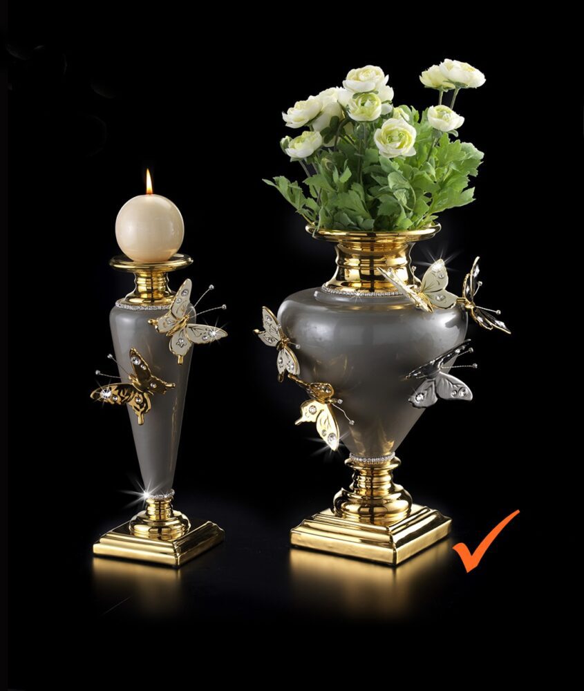 vase with butterflies 1