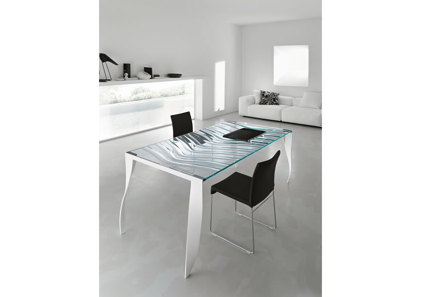 what furniture from Italy