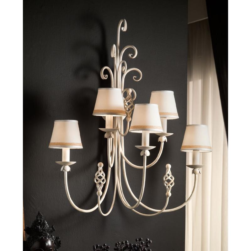 what kind of wall sconce in Provençal style