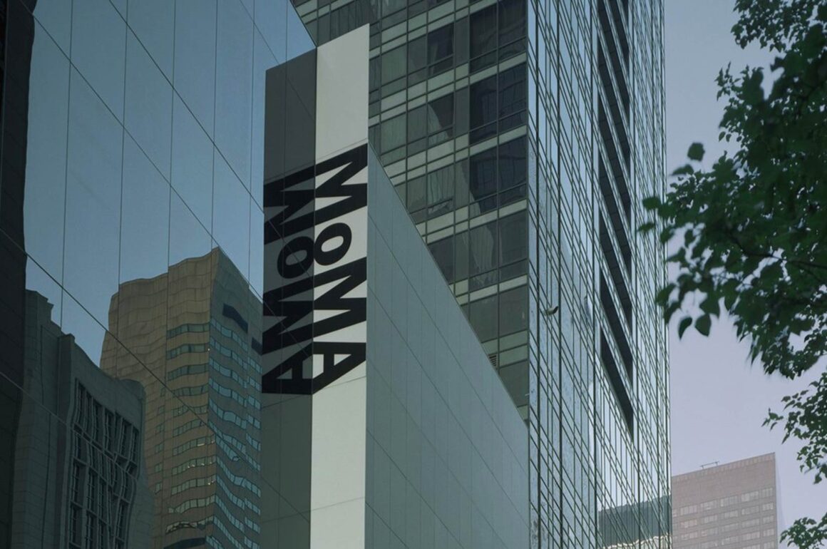 Chanel Supports the Film Industry