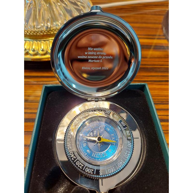 A Compass for Companies on Their Anniversary