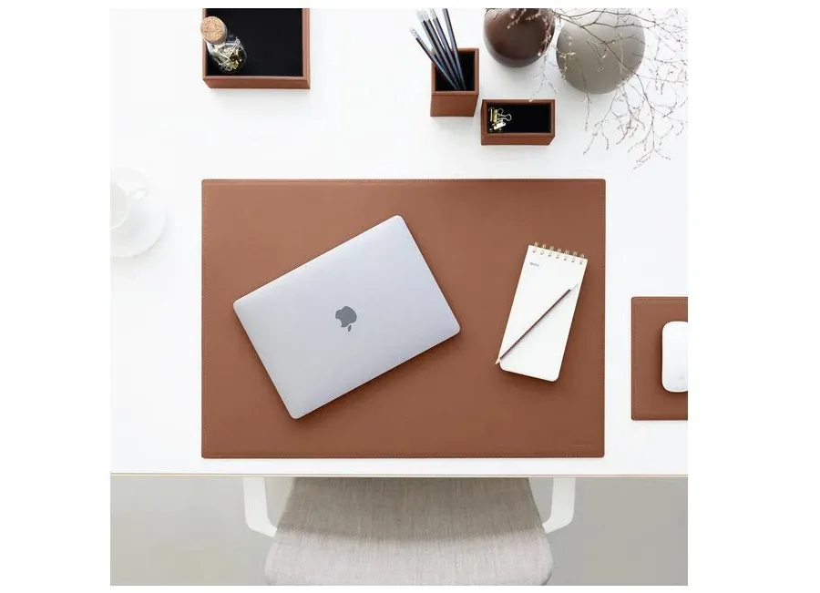 Elegant Christmas Gift Placemat