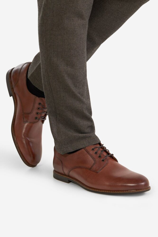 Elegant Men's Footwear