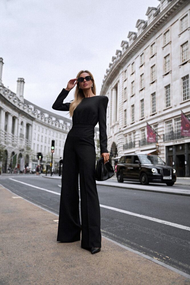 Elegancki kombinezon damski