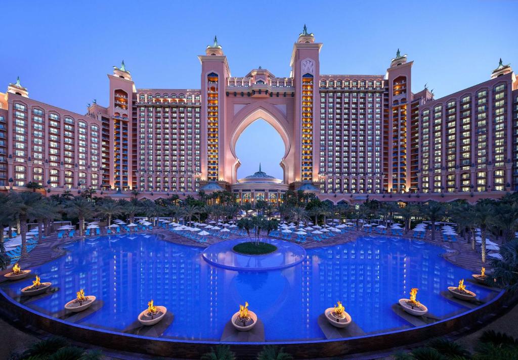 Exclusive Places in Dubai Atlantis The Palm