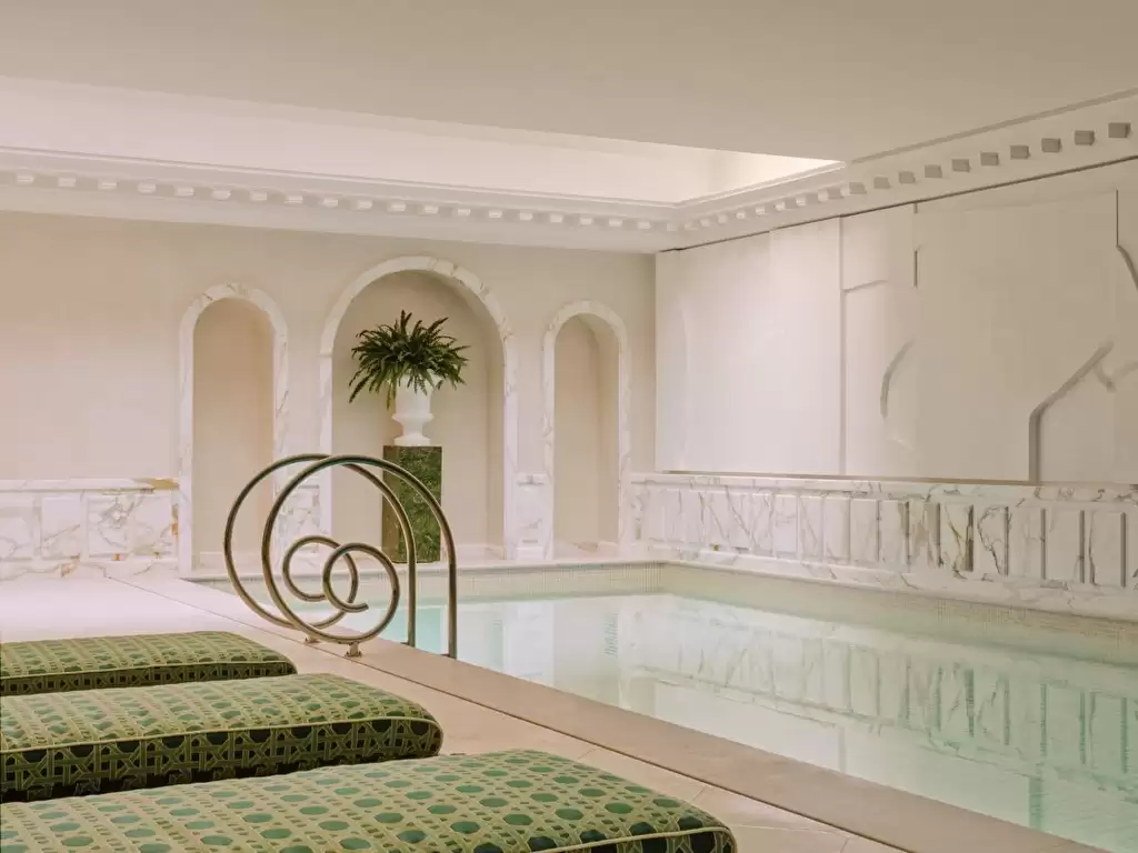 Five-star Hotel in Paris