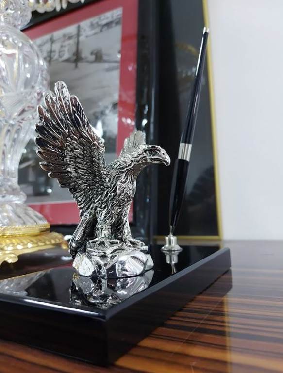 Gadgets for Traditional Desks