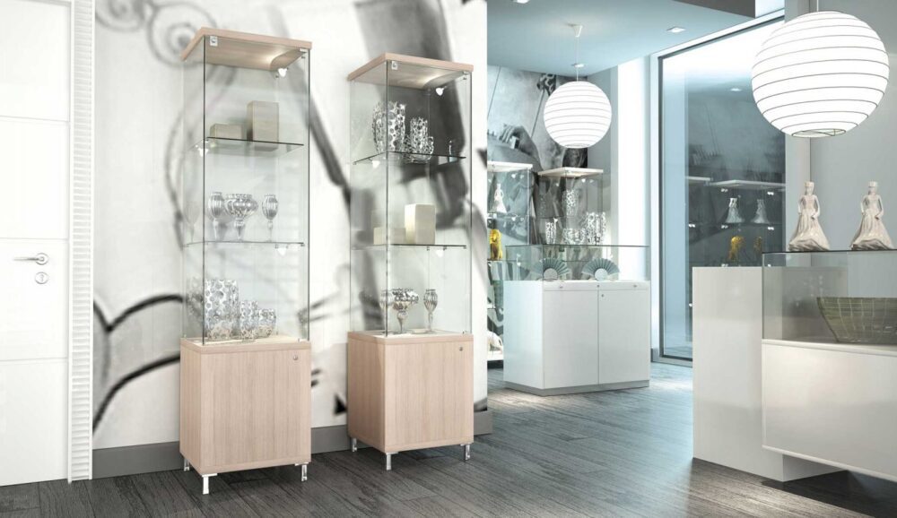 Glass Display Cases Are an Element of Store Interior Design