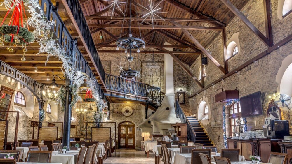 Manor House Hotel Banquet Hall