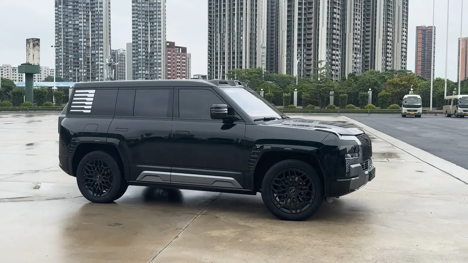 How much does the Yangwang Blog cost