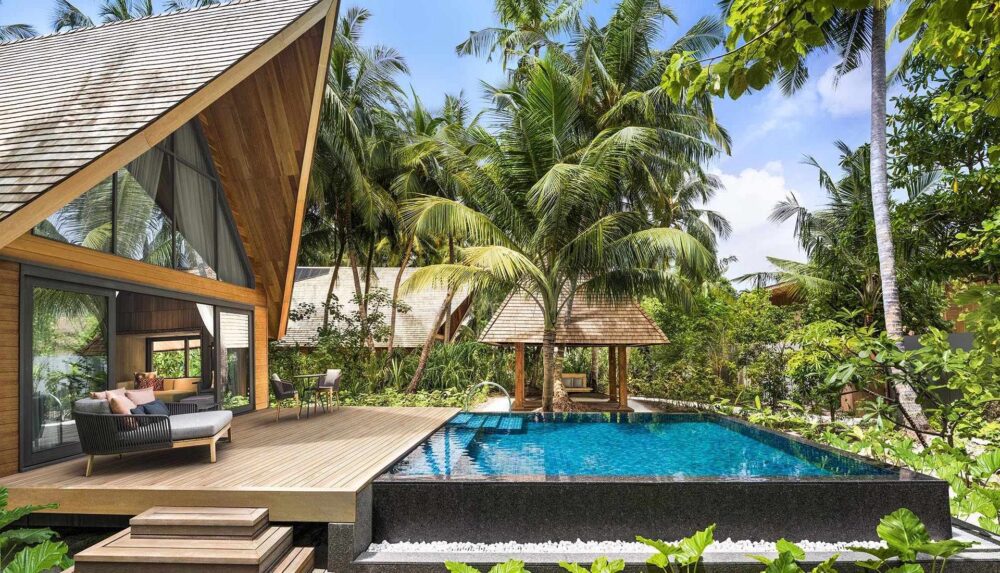 Luxury Holidays at Stregis Maldives