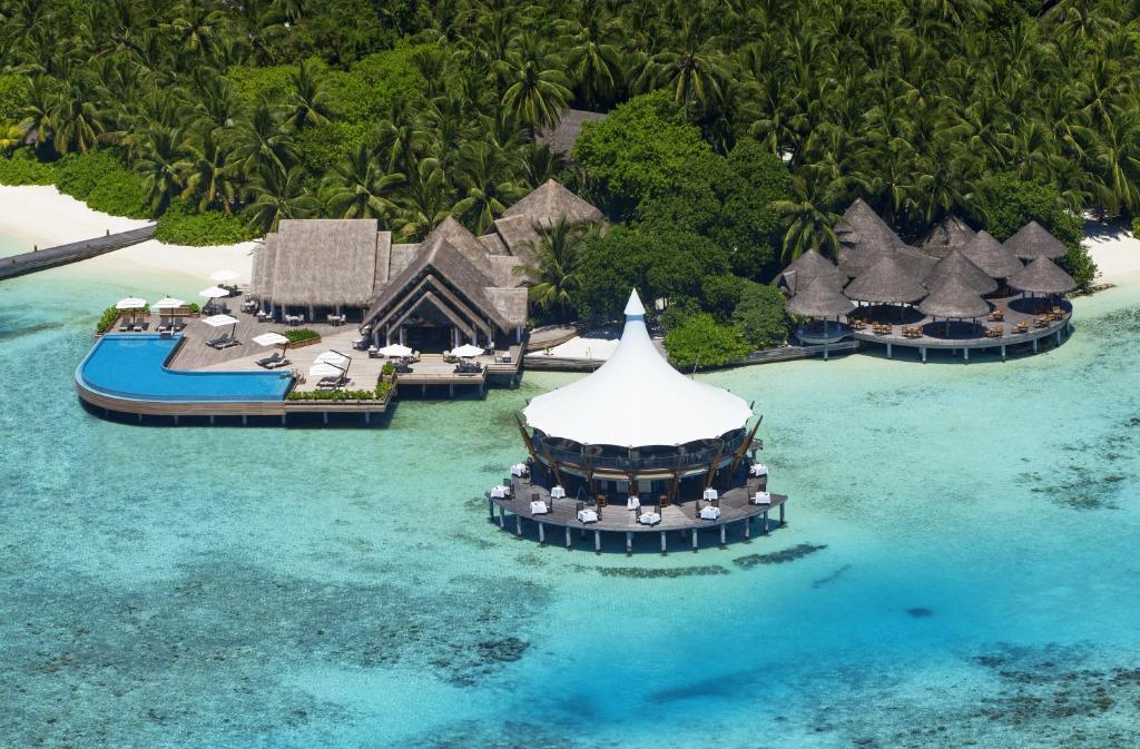 Luxury Holidays in the Maldives Baros