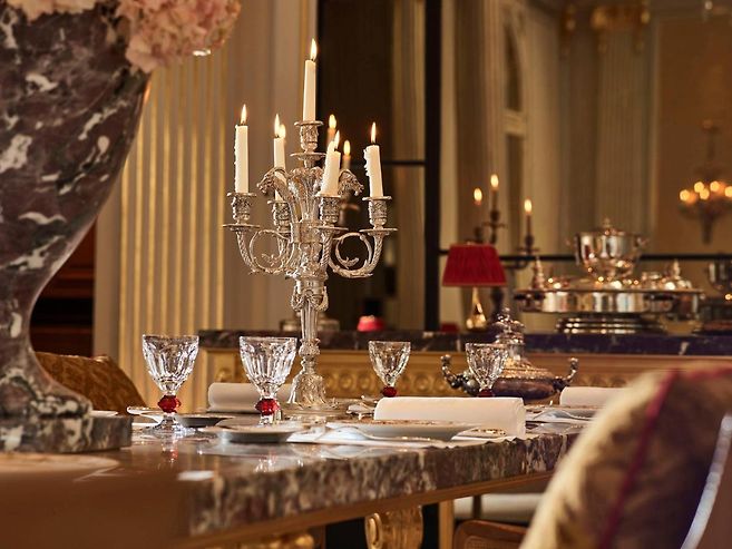 Luxury Hotels in France Plaza