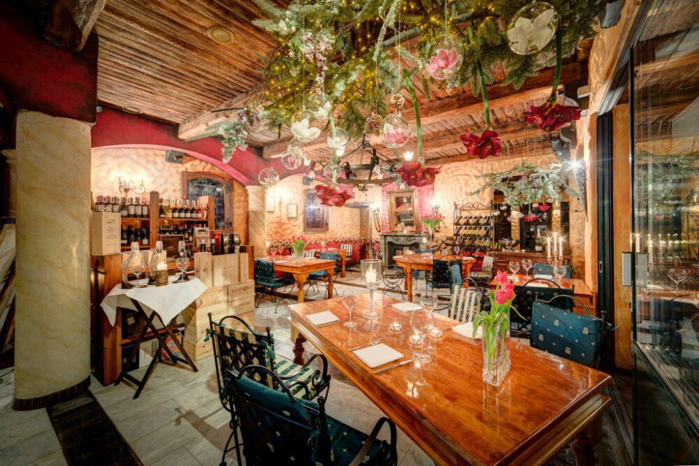 Luxury Restaurants in Katowice Lacantina