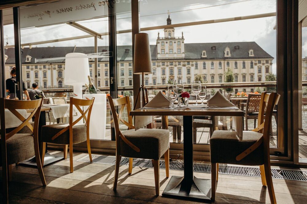 Luxury Restaurants in Wroclaw Przystan and Marina