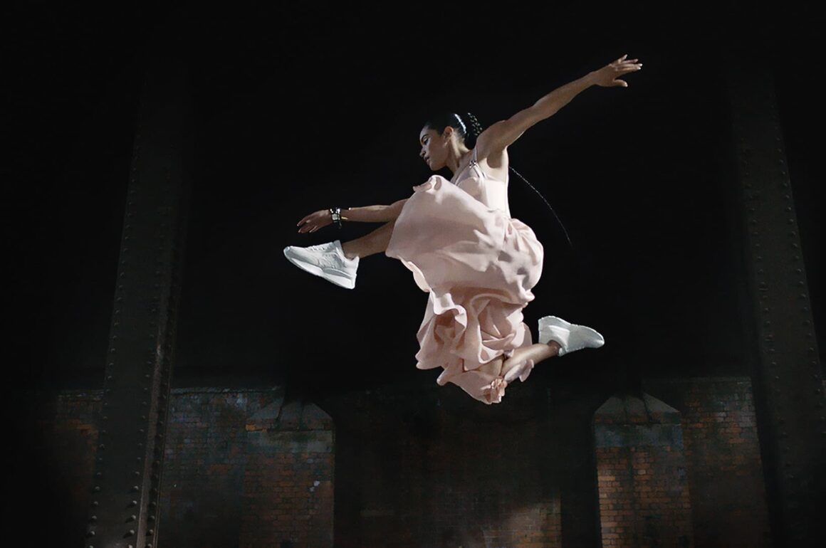 Original Alexander McQueen Shoes – How to Spot the Real Ones