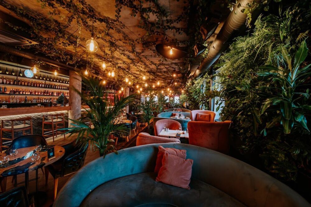 Slawarsaw Restaurant