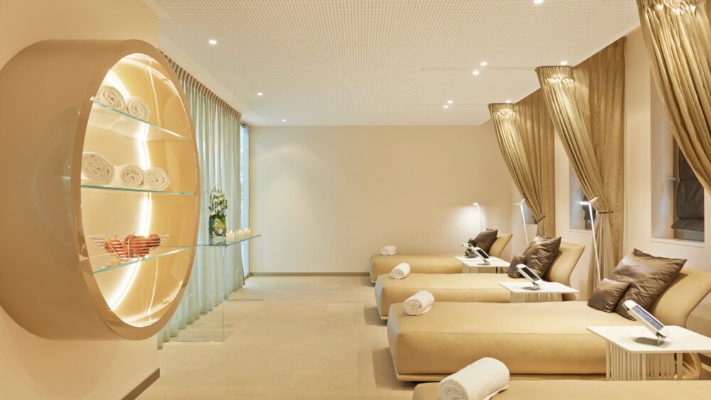 Top 10 Spa Cliniuela 1