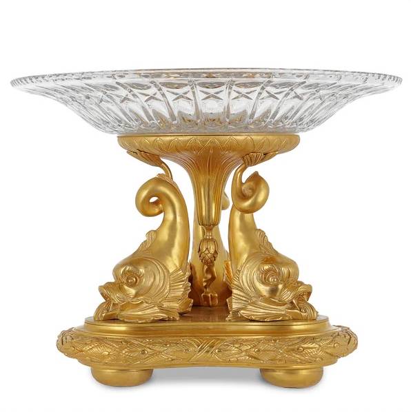 What Are Crystal Cake Stands Used For