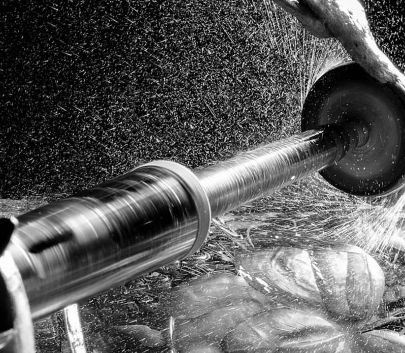 What Is the Difference Between Glass and Crystal