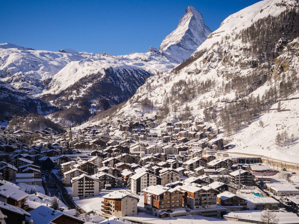 Where Billionaires Go Skiing