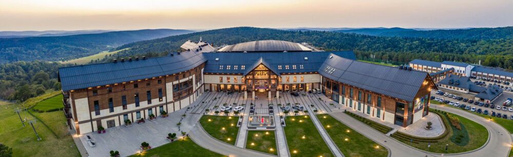 Which Mountain Hotel to Choose