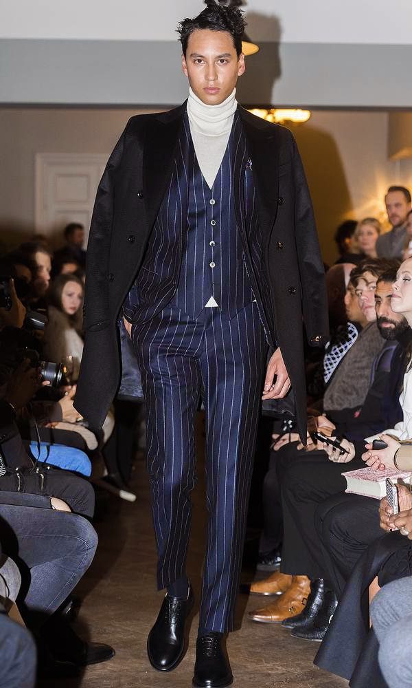 Who Is Oscar Jacobson, an Icon of Men's Fashion