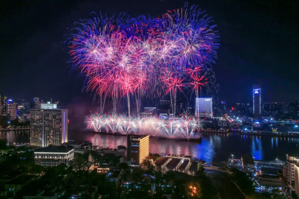 Guangzhou on New Year’s Eve – a growing trend and new challenges