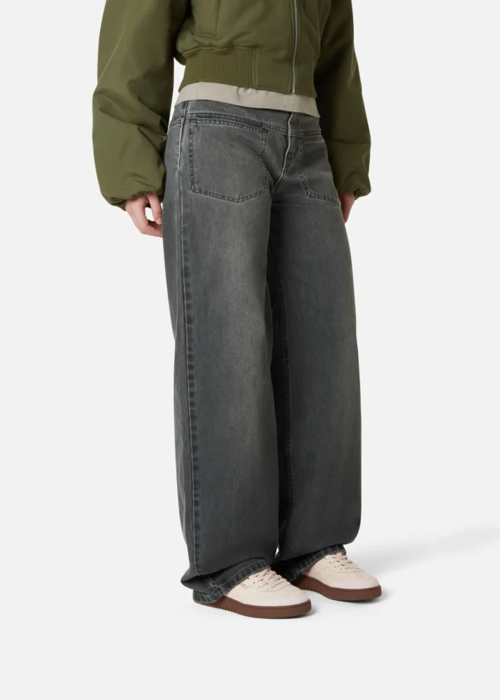 Axel Arigato sneakers